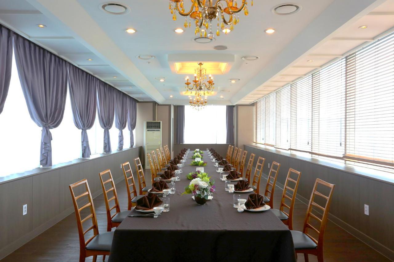 Daegu Aw Hotel Buitenkant foto